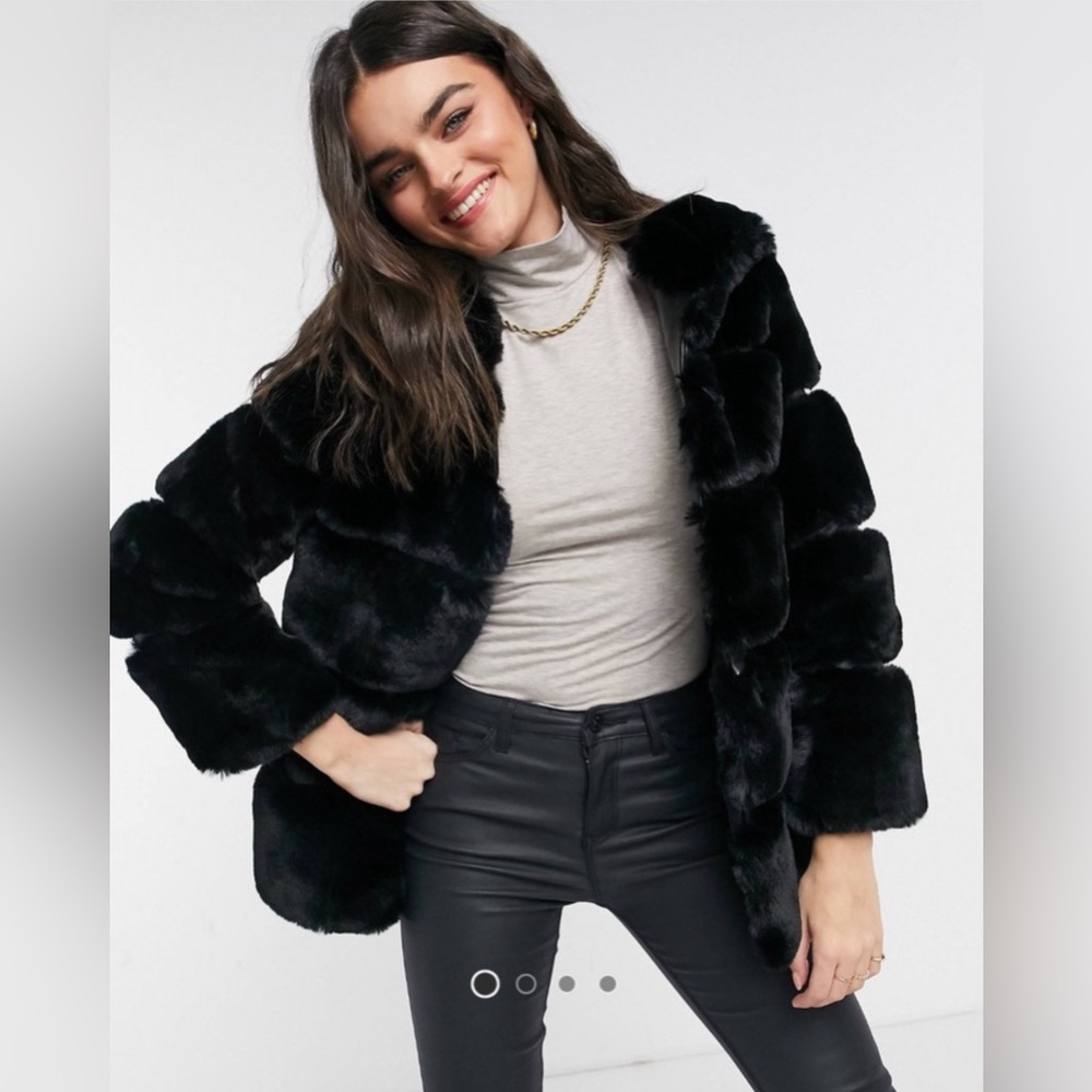 FAUX FUR COAT, NEVER WORN, NEW WITH TAG